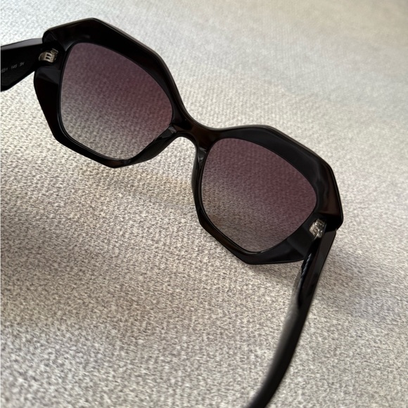 Prada Irregular Gradient Black Sunglasses - Picture 11 of 16
